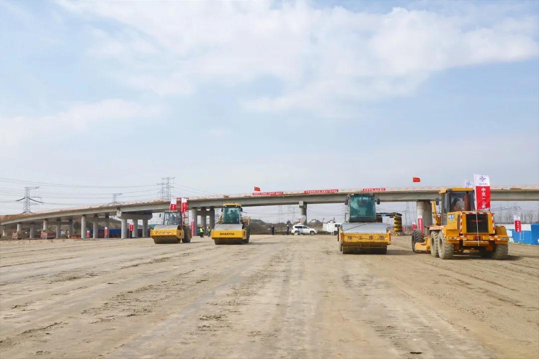 新聞直播間：中交一公局集團(tuán)津石高速西段項(xiàng)目快速復(fù)工